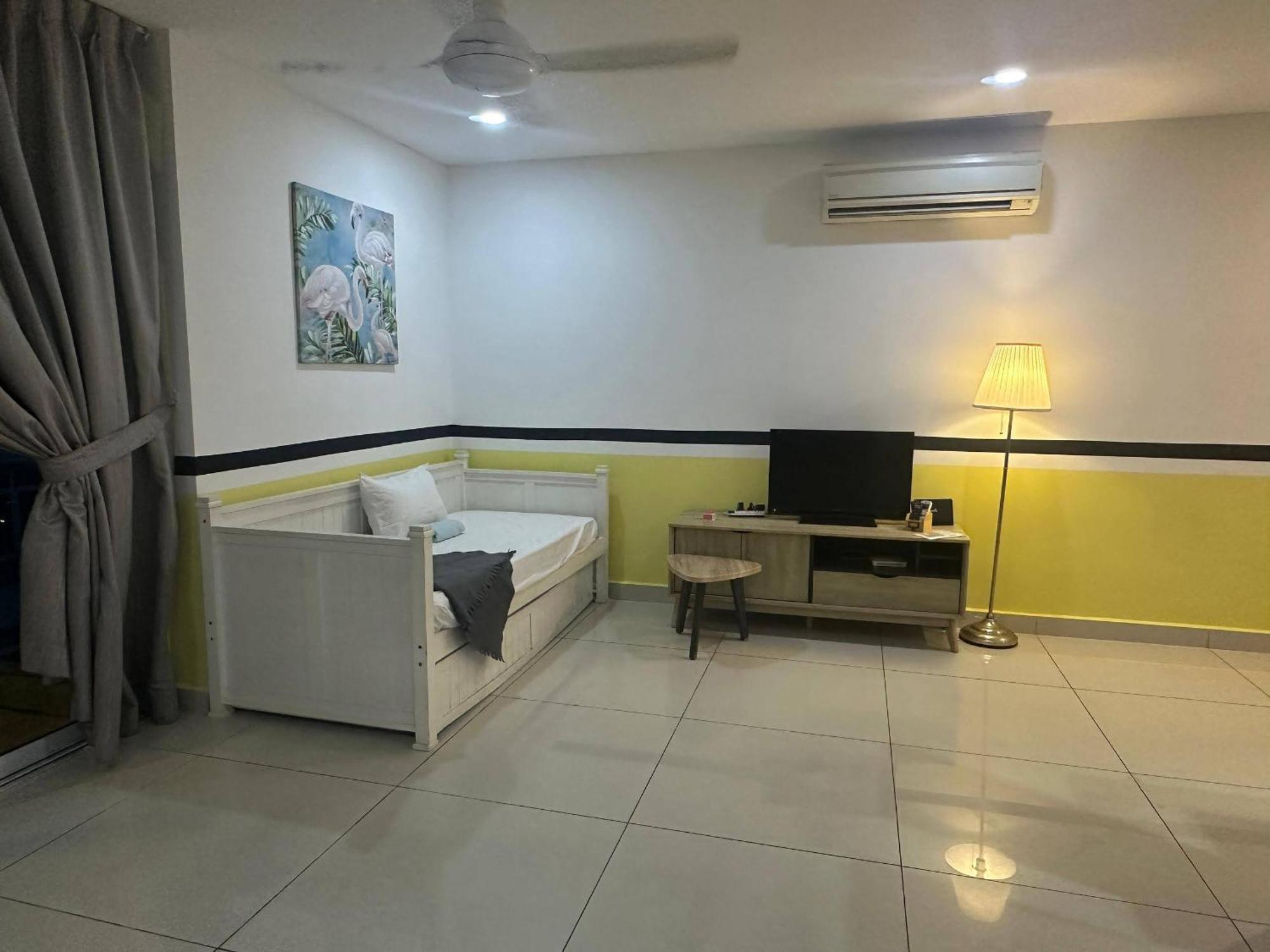 Jb City D'Esplanade Shopping Mall Apartment Johor Bahru Exterior foto